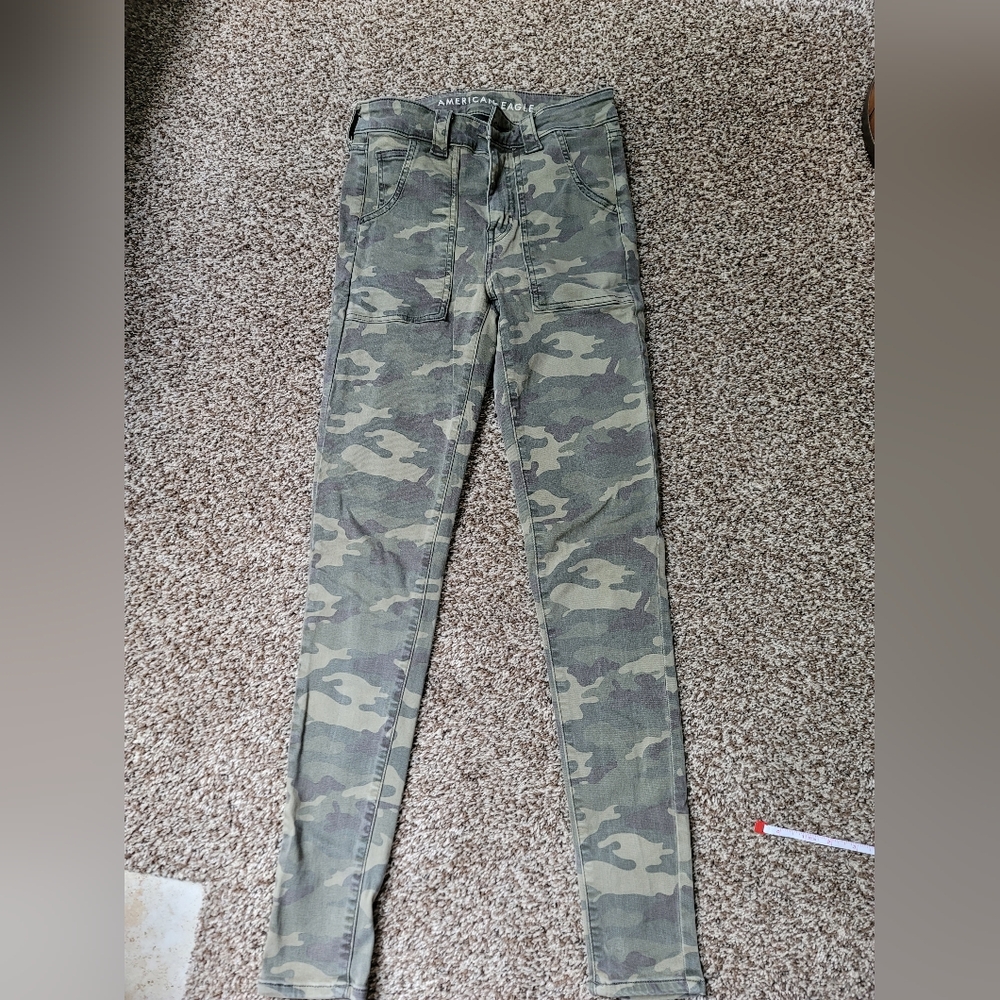 American Eagle Camo Jeggings